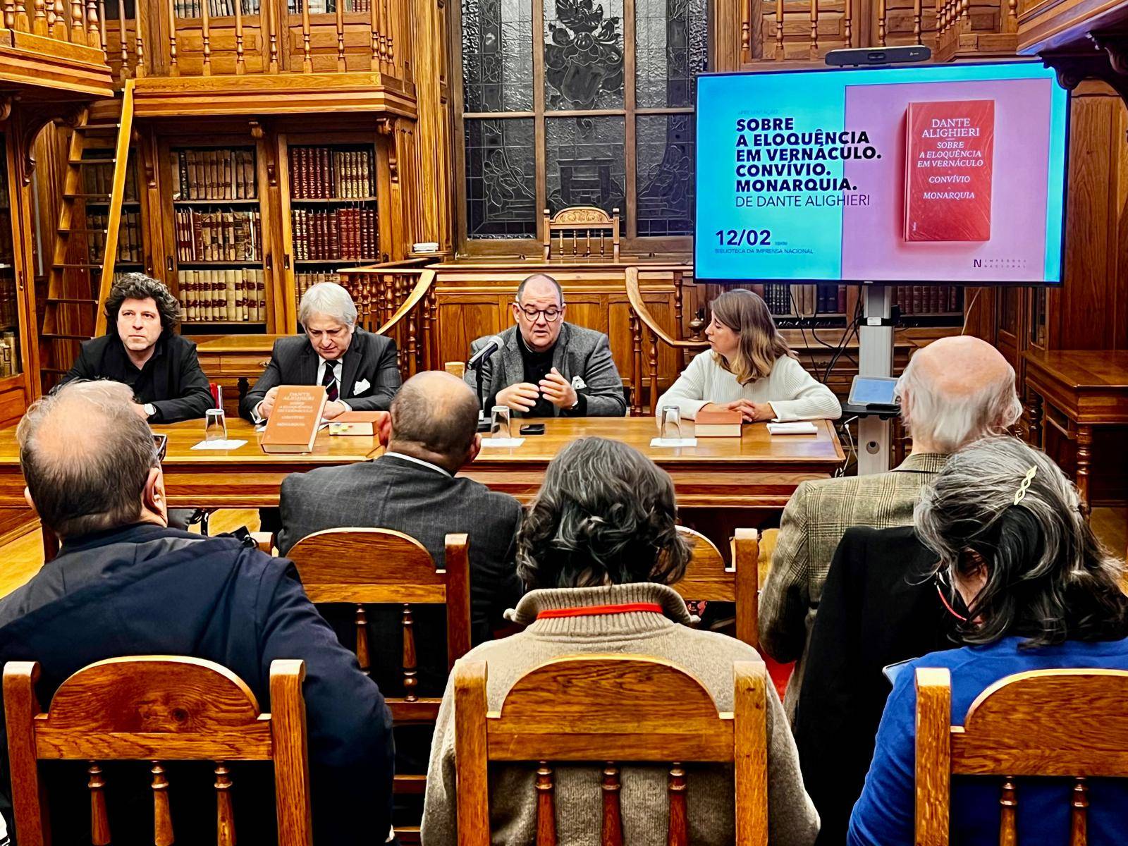 Apresentação do livro Sobre a Eloquência em Vernáculo. Convívio. Monarquia.