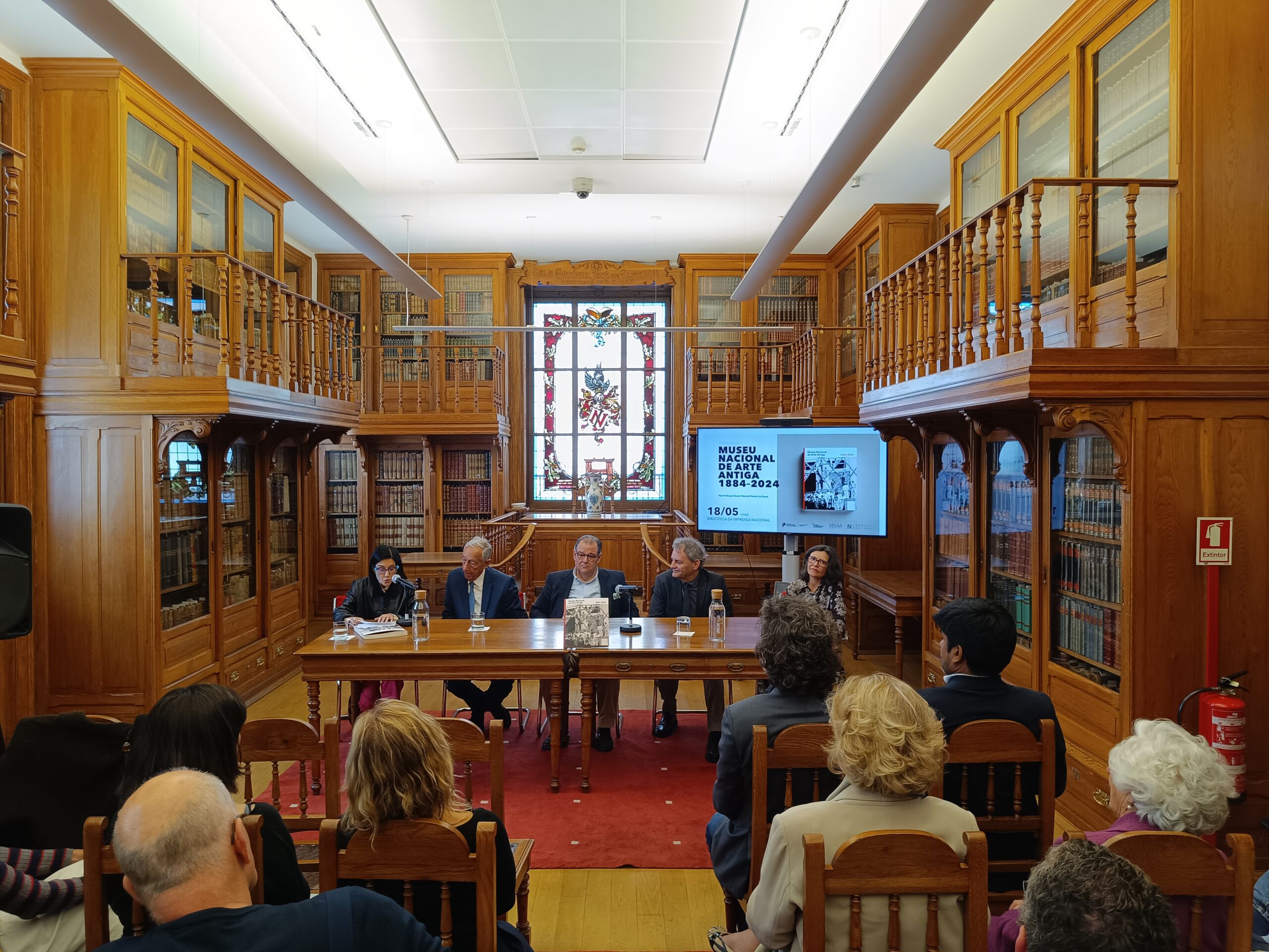 Apresentação da fotobiografia «Museu Nacional de Arte Antiga – 140 anos em fotografia» na Imprensa Nacional